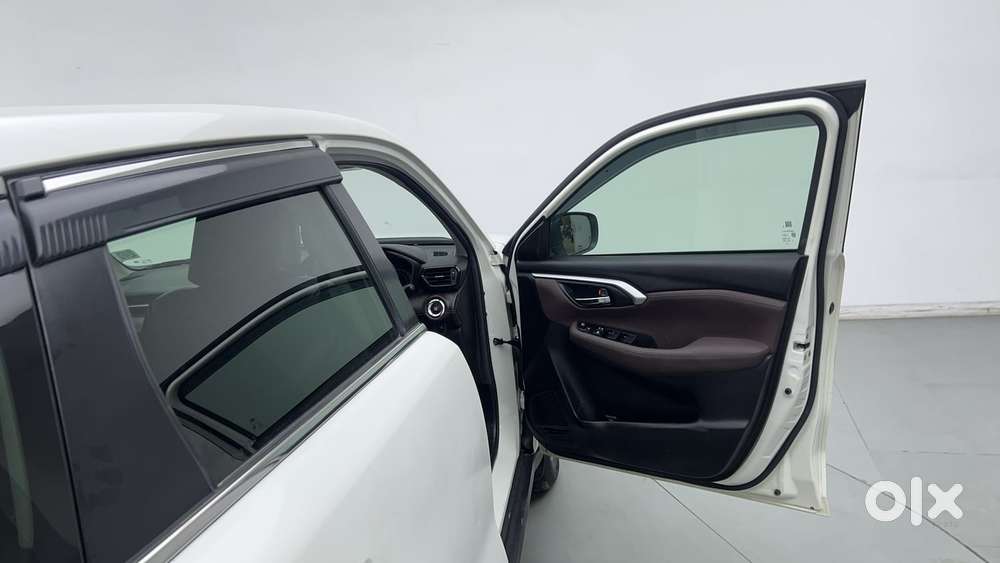 Maruti Suzuki Grand Vitara 1.5 Zeta Smart Hybrid, 2023, Petrol