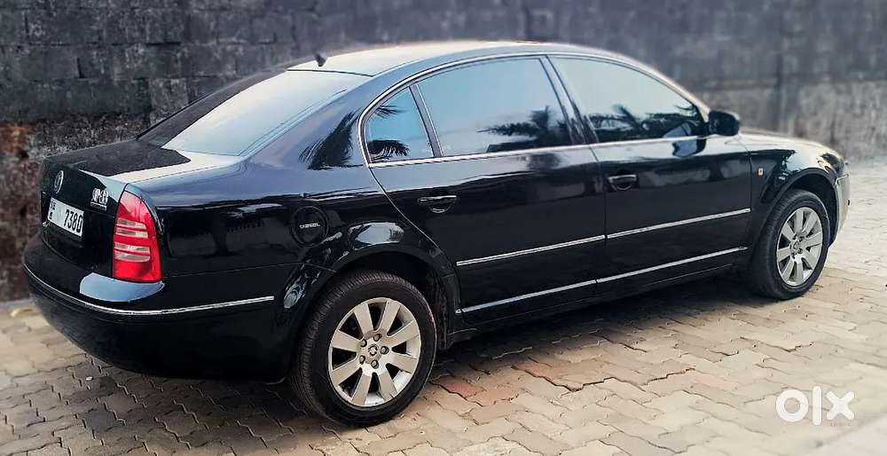 Skoda Superb 2006 Diesel 48000 Km Driven