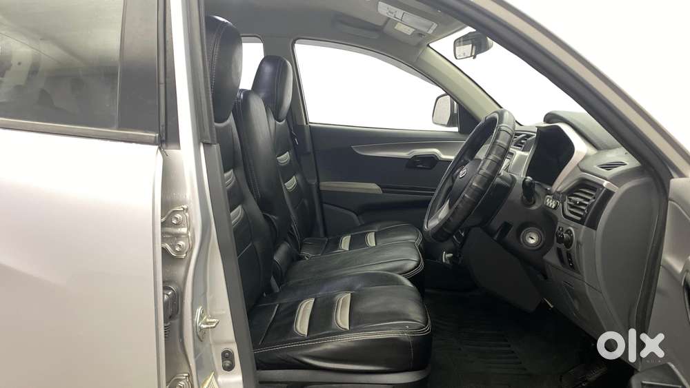 Mahindra Kuv 100 Mfalcon G80 K6 5str, 2017, Petrol