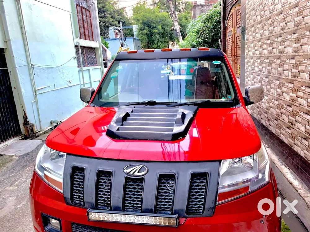 Mahindra Tuv 300 2017 Car