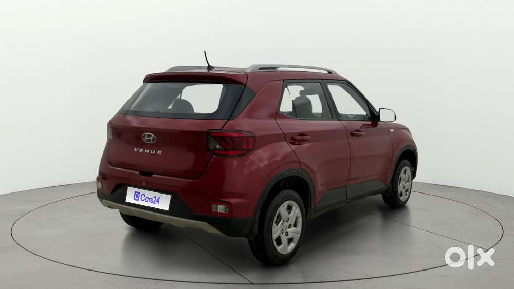 Hyundai Venue 1.2 S Plus, 2021, Petrol