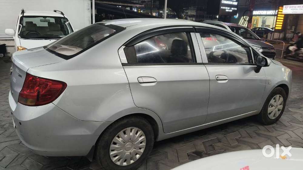 Chevrolet Sail Hatchback 2012-2013 Petrol Base, 2013, Petrol