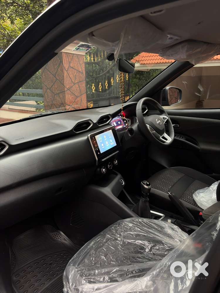 Nissan Magnite N-connecta 2025 Year