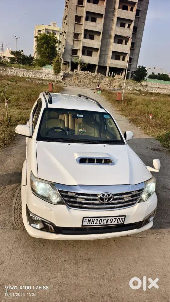 Toyota Fortuner 2012 Diesel Mh20