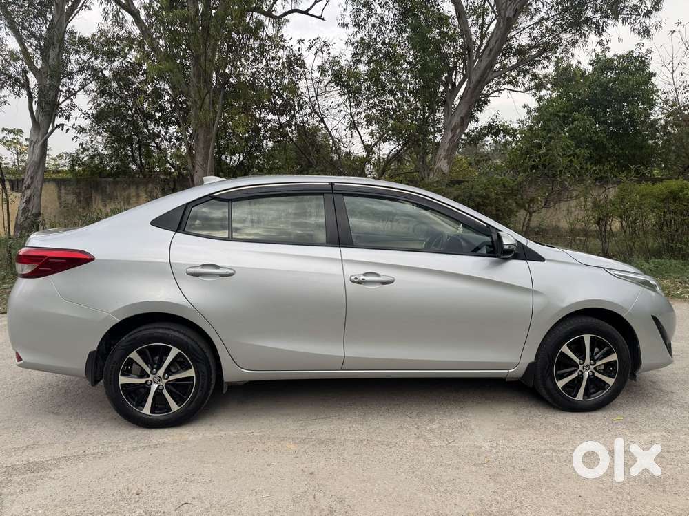 Toyota Yaris G Cvt, 2021, Petrol