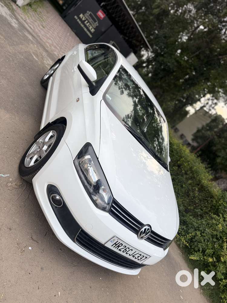 Volkswagen Vento 1.2l Tsi Highline Plus At Petrol, 2014, Petrol
