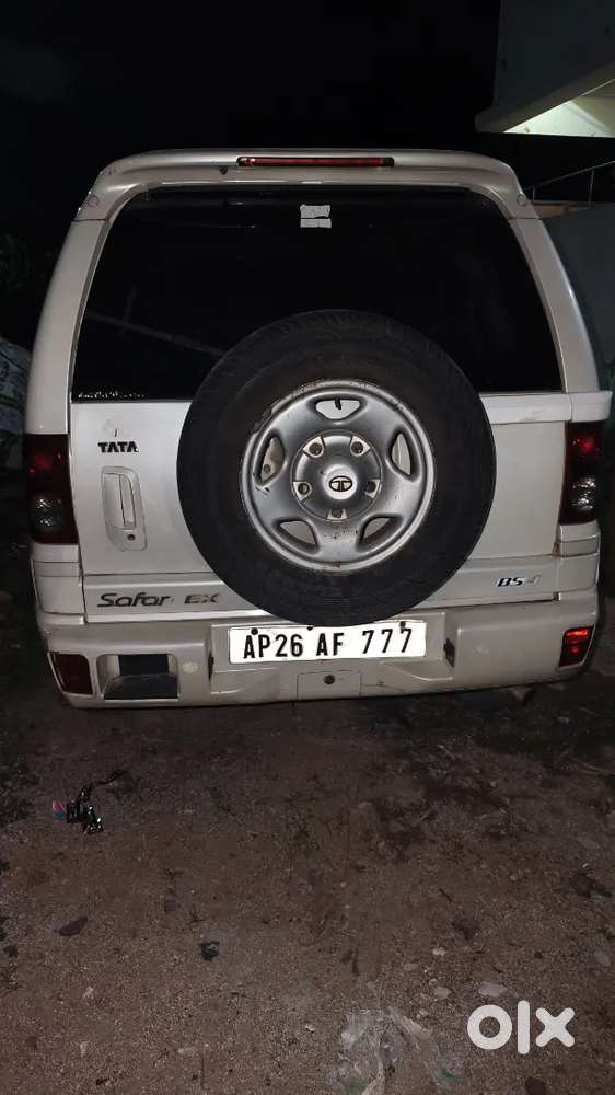 Tata Safari 4x2 2011