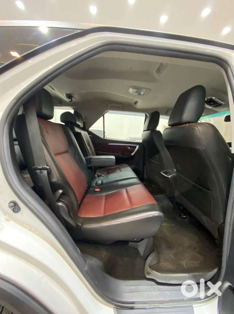 Toyota Fortuner Legender 4x2 At 2.8, 2023, Diesel