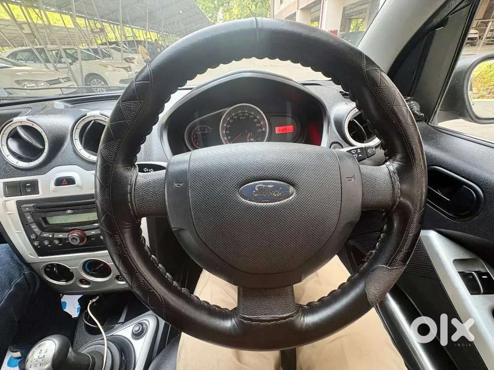 Ford Figo Diesel Zxi 2012