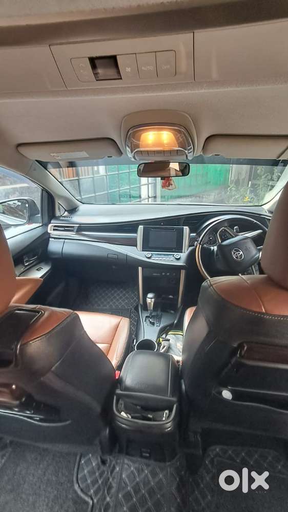 Toyota Innova Crysta Touring Sport 2.7 At, 2016, Petrol