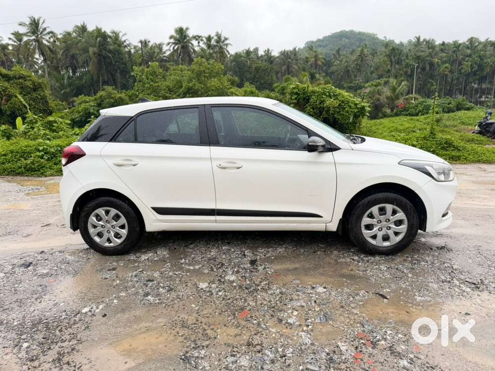 Hyundai I20 Sportz Petrol 2017