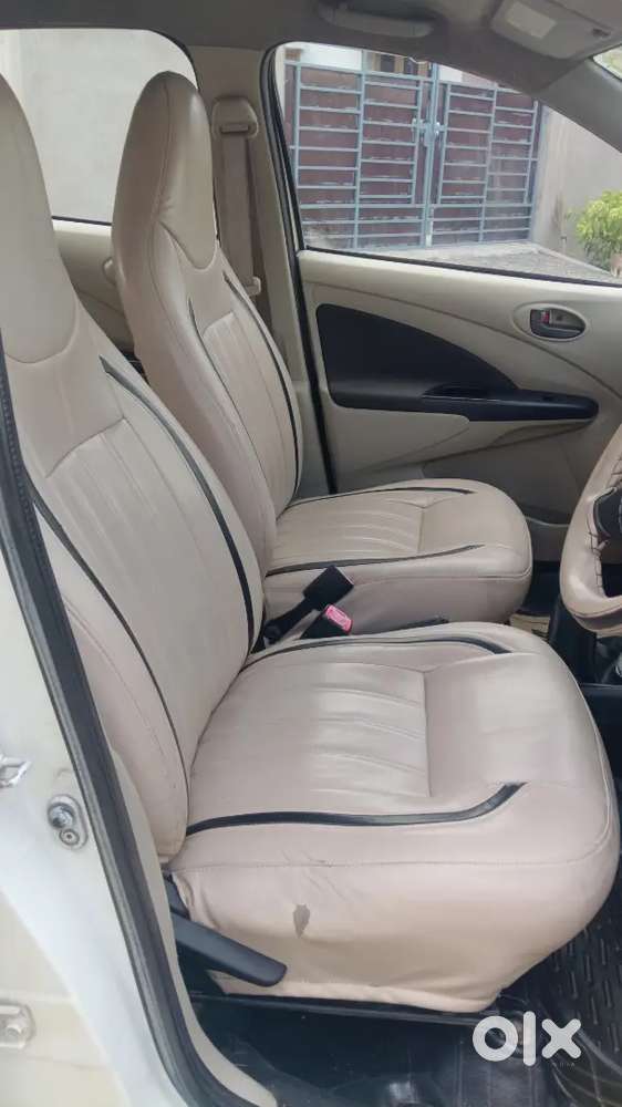 Toyota Etios 2012 Diesel 150000 Km Driven