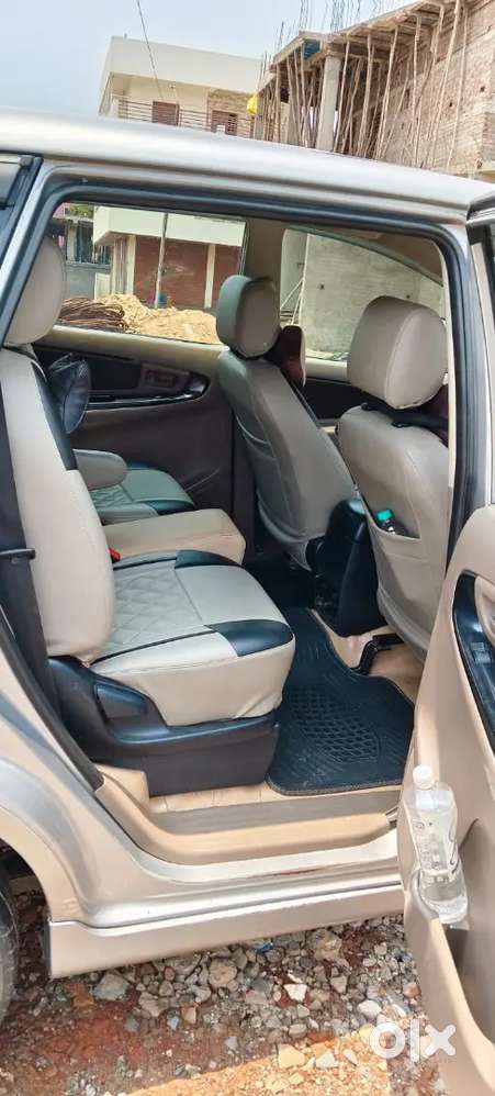 Toyota Innova 2014 Diesel Well Maintained