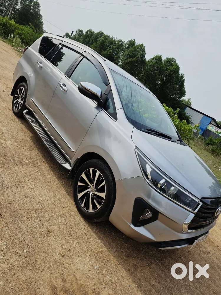 Toyota Innova Crysta 2022 Z 7 Str