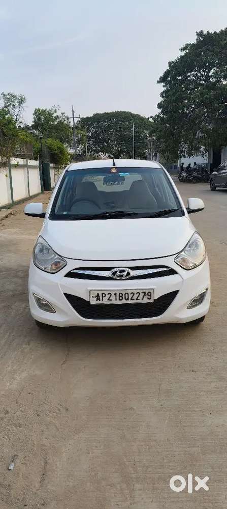 Hyundai I10 Sportz Petrol 2016