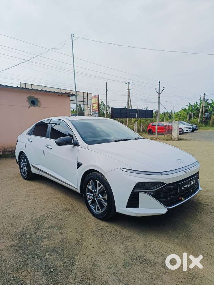 Hyundai New Verna Sx O 1.5 Turbo Gdi Mt, 2023, Petrol