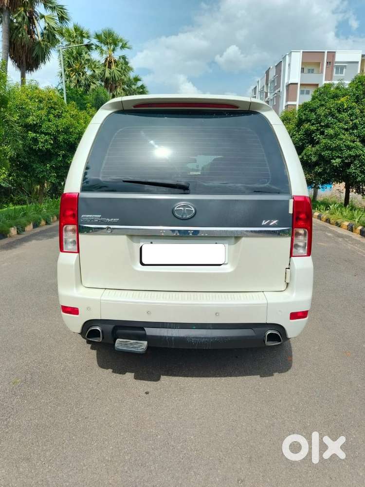 Tata Safari Storme 2016 - November