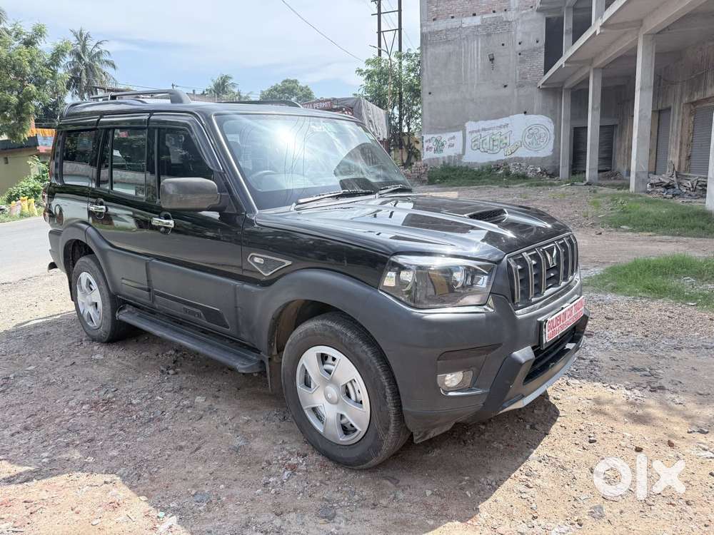 Mahindra Scorpio Classic 2.2 S Mt 9 Str, 2025, Cng & Hybrids