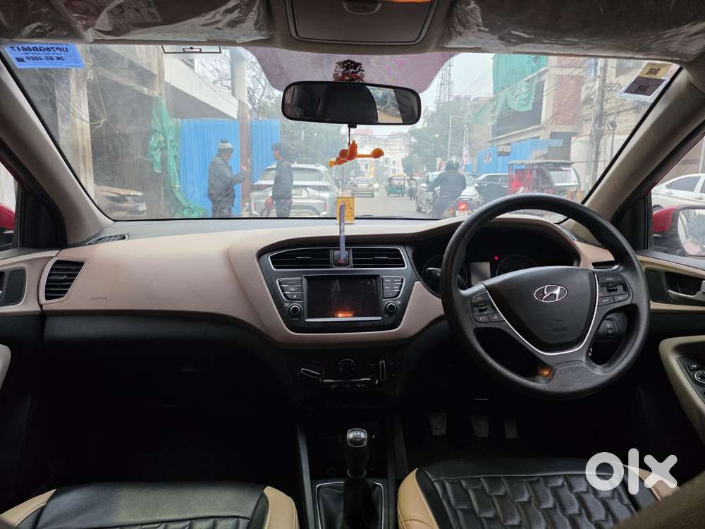 Hyundai Elite I20 1.2 Sportz Plus Dual Tone Vtvt, 2020, Petrol