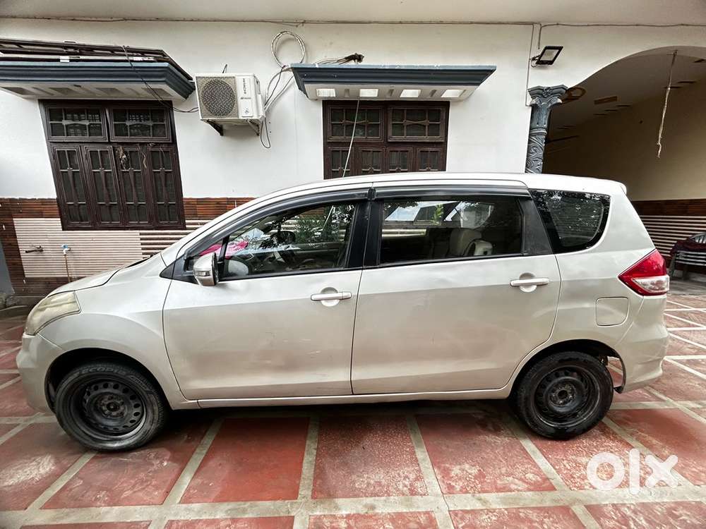 Ertiga 2016 Vdi Petrol Manual Hybrid
