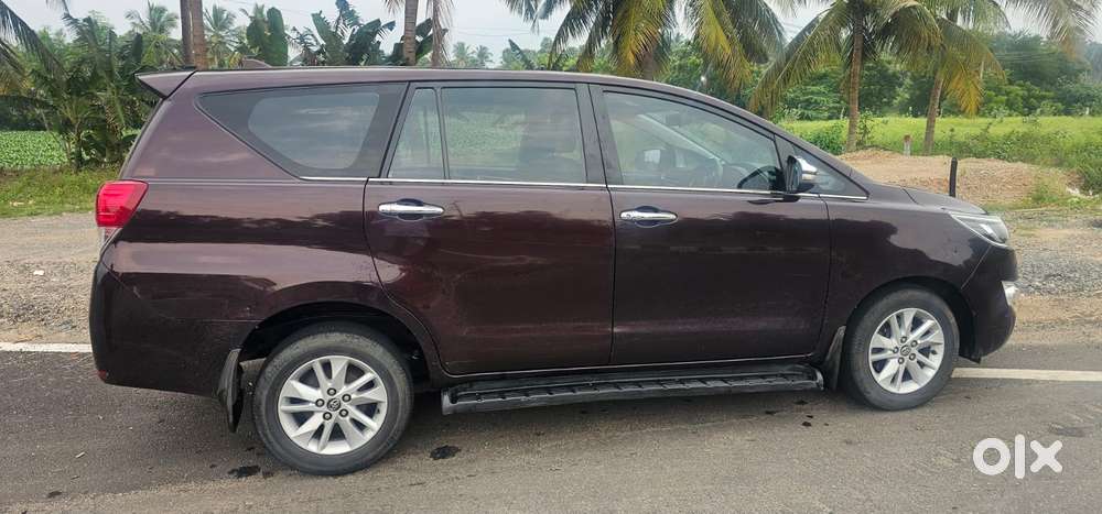 Toyota Innova Crysta