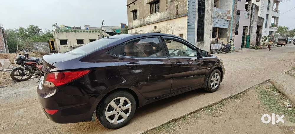 Hyundai Verna 2013