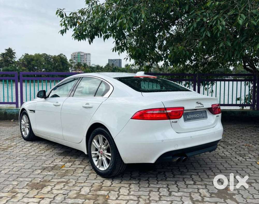 Jaguar Xe 2.0l Diesel Prestige, 2018, Electric