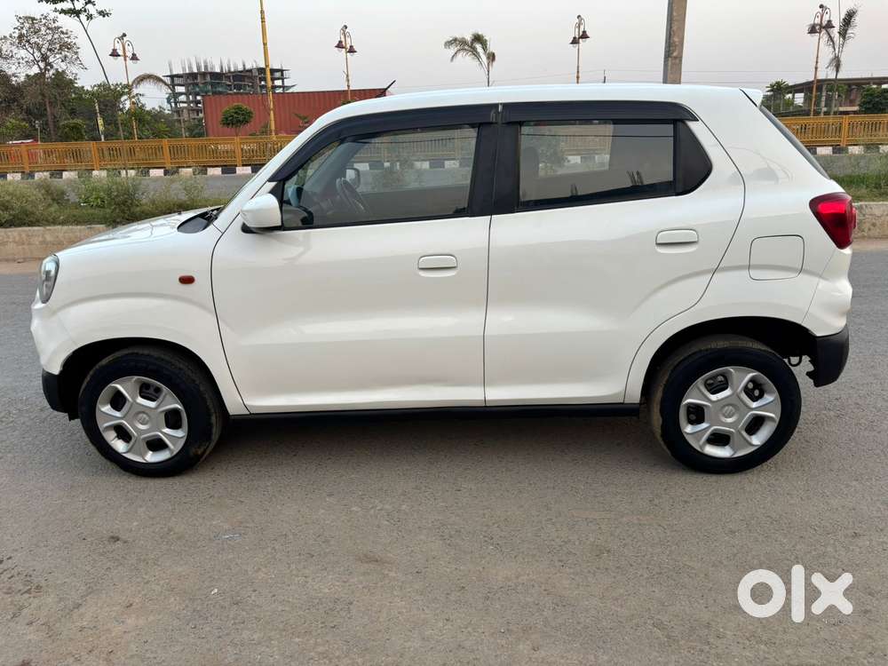 Maruti Suzuki S-presso Vxi Opt, 2022, Petrol