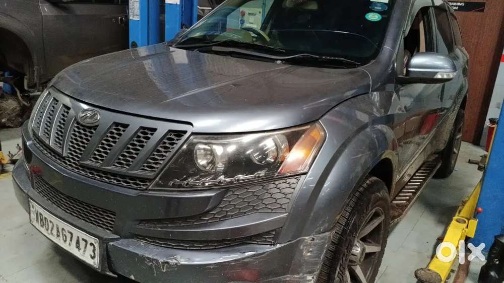 Xuv500 Diesel With Extra Fitted Screen Led Light Carrier  4 New Tyre