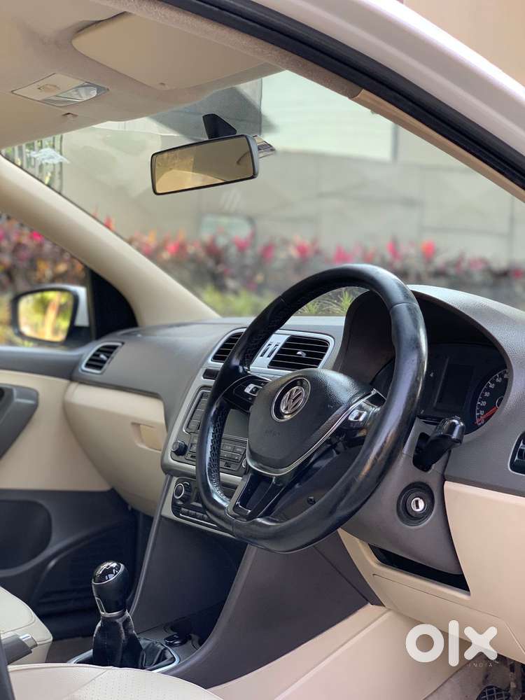 Volkswagen Vento 2013-2015 1.6 Highline, 2015, Diesel