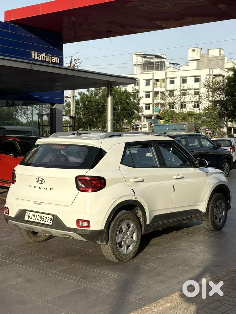 Hyundai Venue S, 2021, Petrol