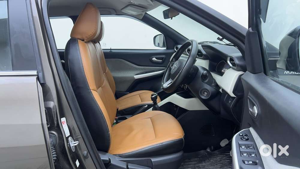 Nissan Magnite 1.0 Xv Executive, 2022, Petrol