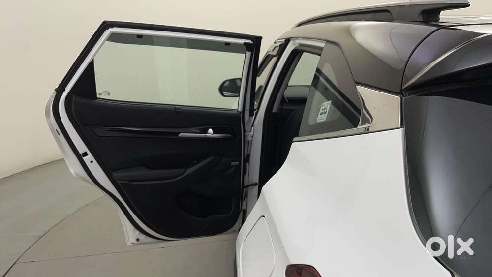 Kia Seltos 1.5 Gtx+ Diesel At Dual Tone, 2023, Diesel