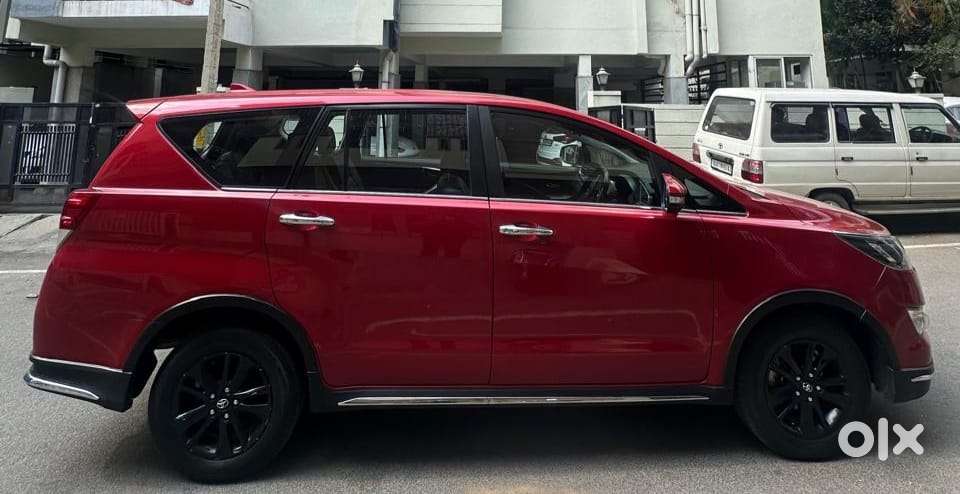 Toyota Innova Crysta Touring Sport 2.4 Mt, 2017, Diesel