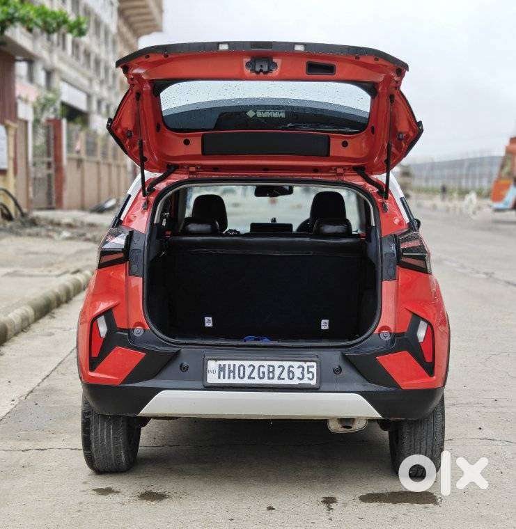 Tata Nexon Creative Plus 1.2 Revotron Petrol 6 Amt, 2023, Petrol