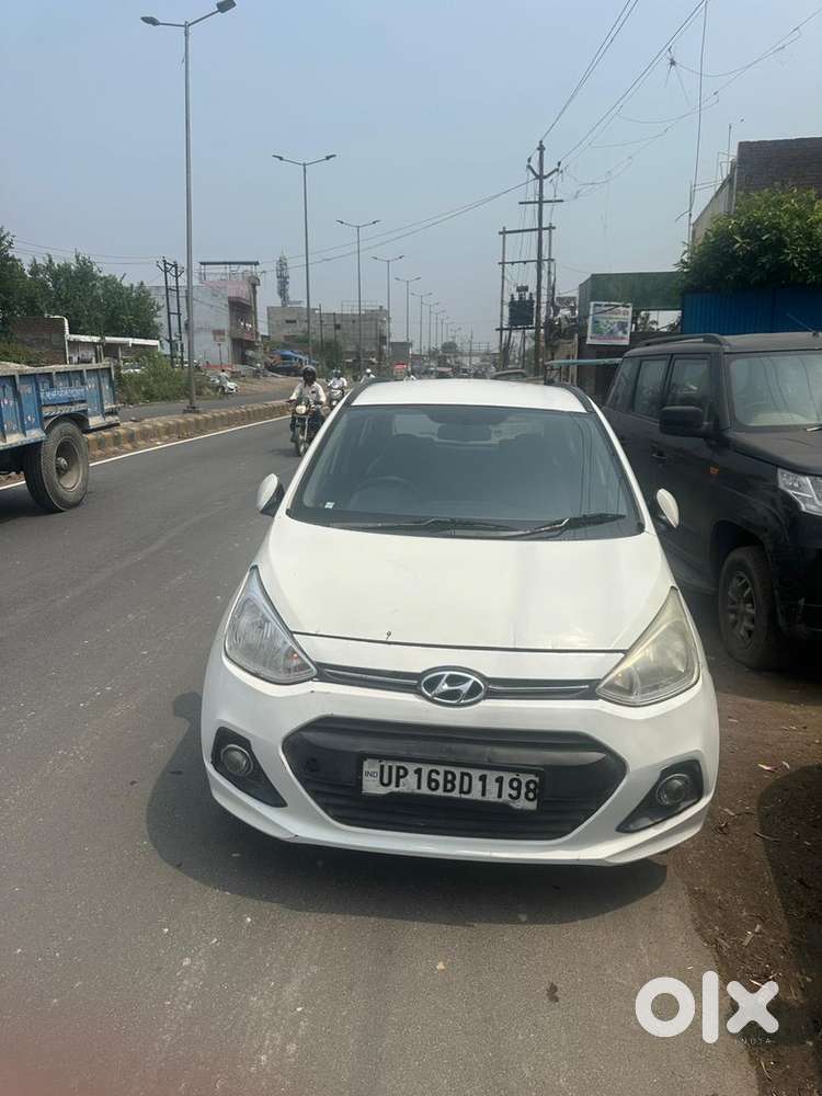 Hyundai Grand I10 2015 Car