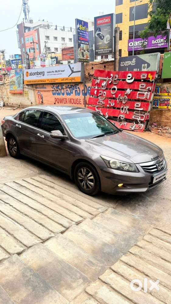 The Accord To Buy Right Here, Right Now.