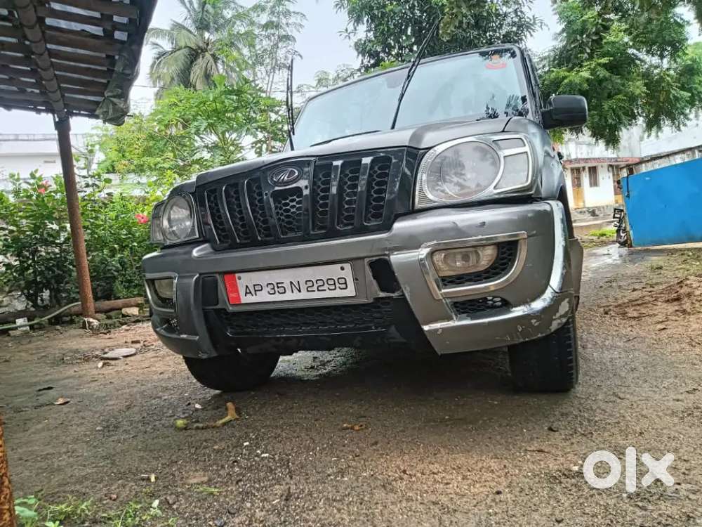 Mahindra Scorpio Classic 2011