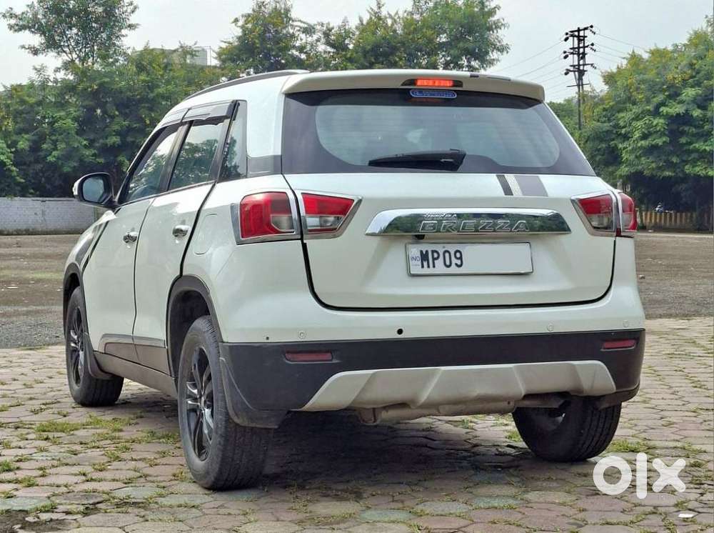 Maruti Suzuki Brezza Zdi Plus, 2018, Diesel