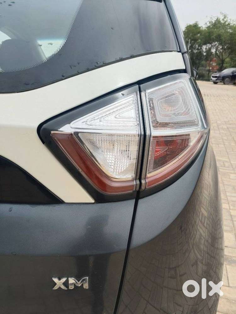 Tata Nexon 1.2 Revotron Xm, 2018, Petrol