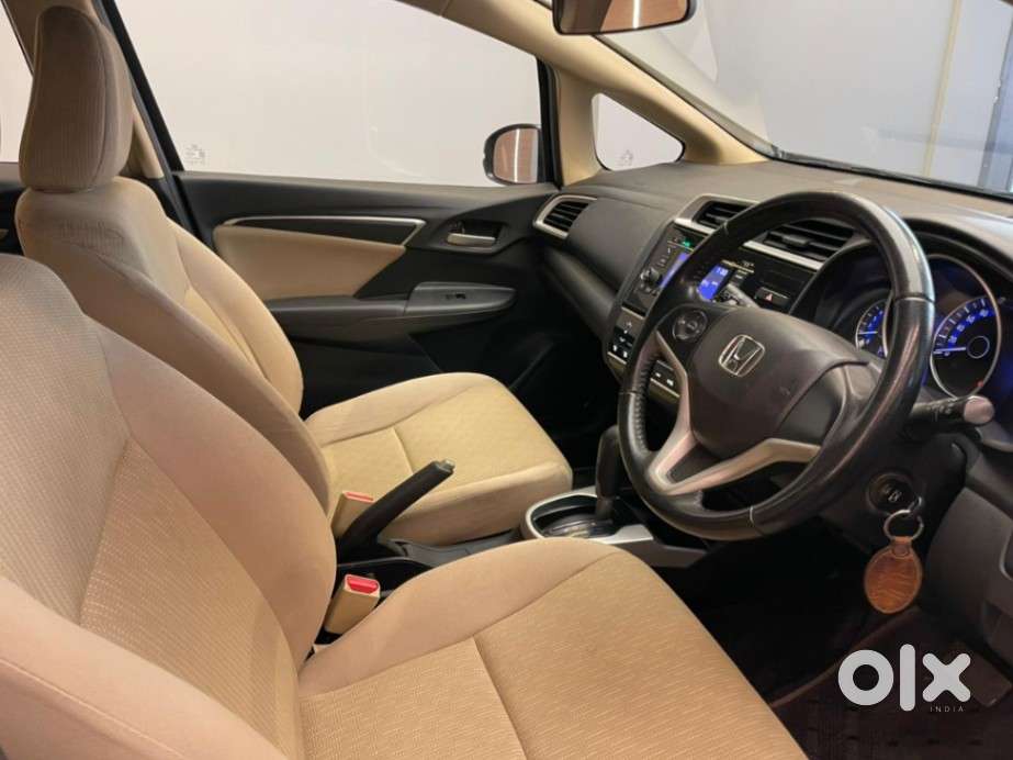 Honda Jazz V Cvt, 2018, Petrol