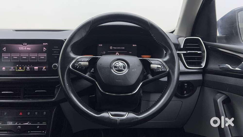 Skoda Kushaq 1.0 Tsi Style, 2022, Petrol