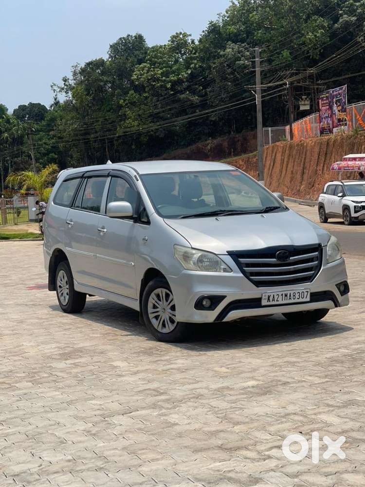 Toyota Innova 2013 Diesel Well Maintained