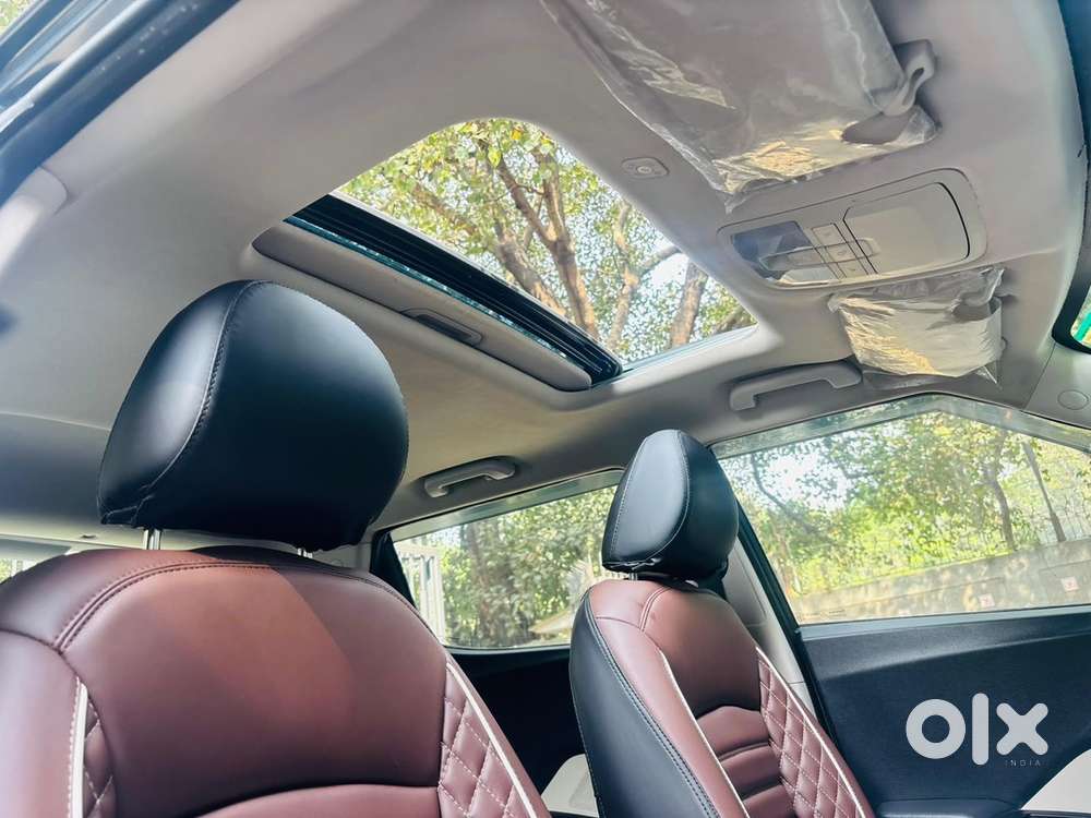 Xuv300 W6 Diesel  1st Owner  Insurance Till Oct 2026