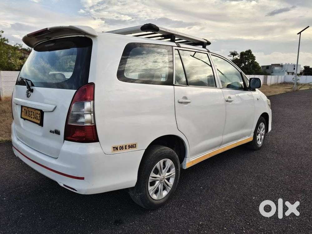Toyota Innova 2.5 G (diesel) 8 Seater, 2012, Diesel