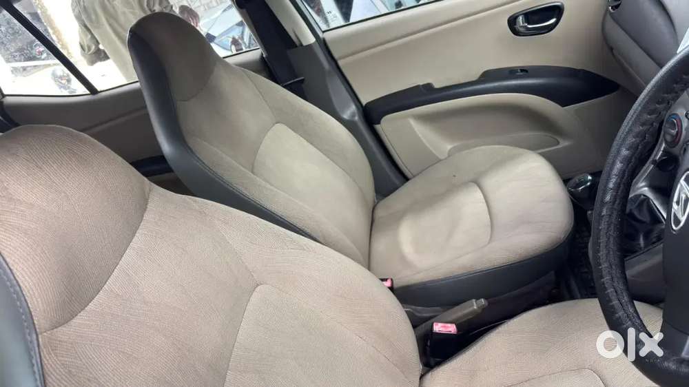 Hyundai I10 Sportz Petrol 2010