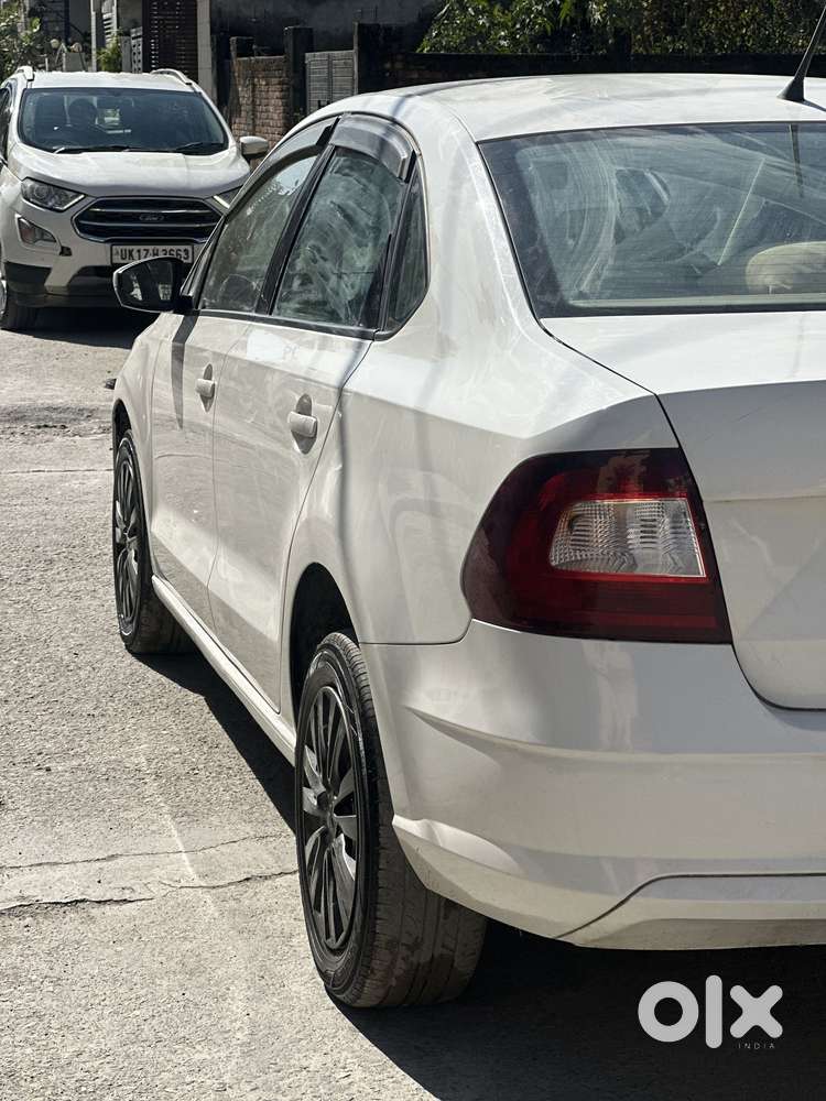 Skoda Rapid 1.6 Mpi Ambition, 2018, Petrol