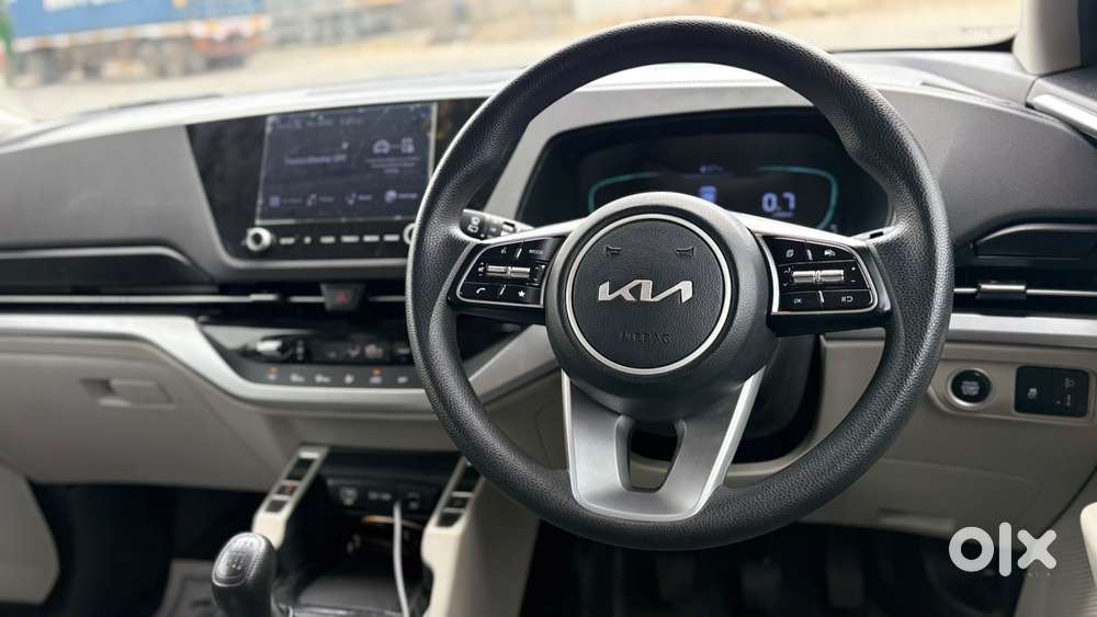 Kia Carens 1.4 Prestige Plus Turbo 7 Str, 2022, Diesel
