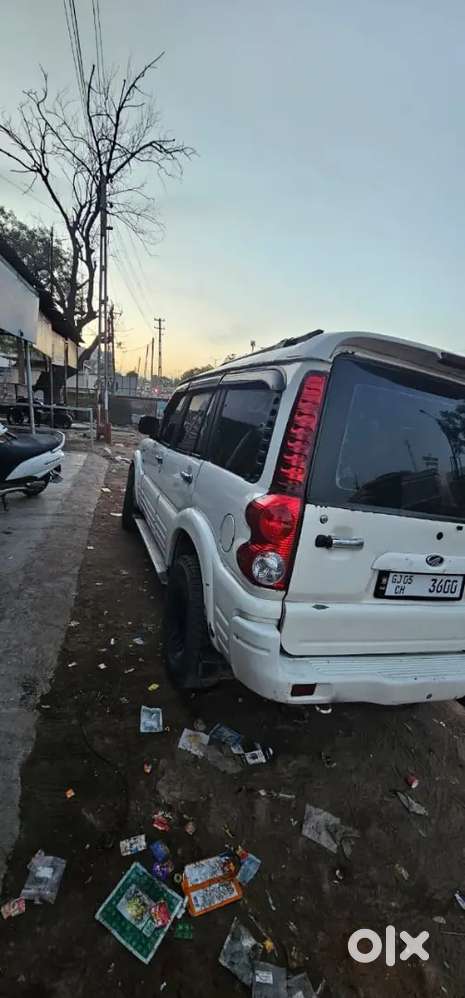 Mahindra Scorpio 2006 Diesel 80000 Km Driven