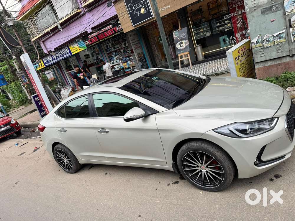 Hyundai Elantra Diesel 2017(top Model)